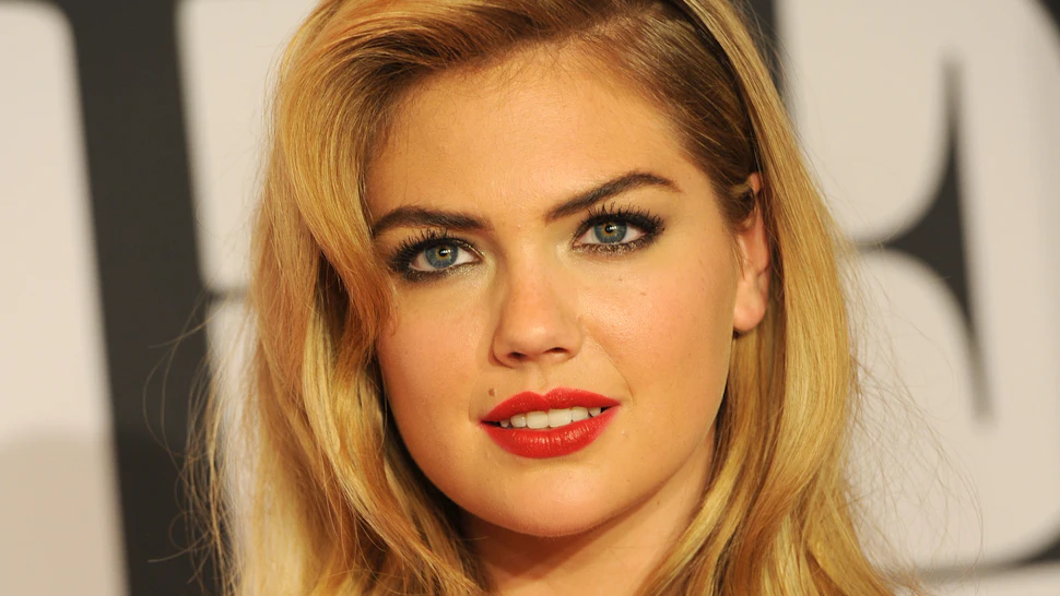 Kate Upton And Bobbi Brown Scotch On The Rocks Collection Give