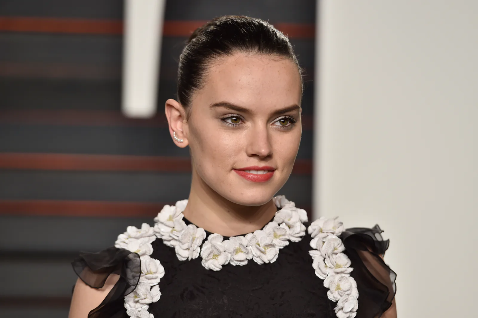 ‘Star Wars’ Actor Daisy Ridley Becomes An Even Bigger Role Model By ...