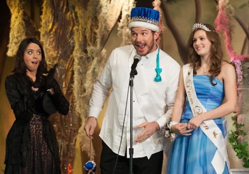 Need A Prom Date? Here Are 8 Different Types Of People You're Likely To