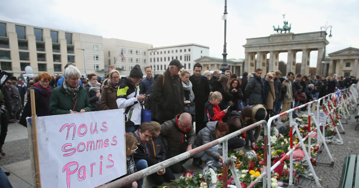 Paris Attacks Spark #MuslimsAreNotTerrorist Hashtag In An Outpouring Of ...