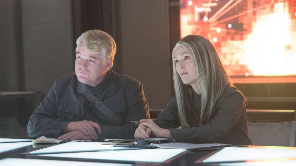 Why Does Katniss Kill Coin In 'Mockingjay, Part 2'? She Might Not Have