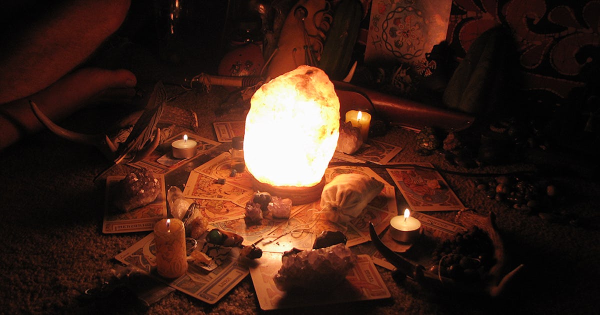 4 Internet Astrologers Who Give Susan Miller A Run For Her ...