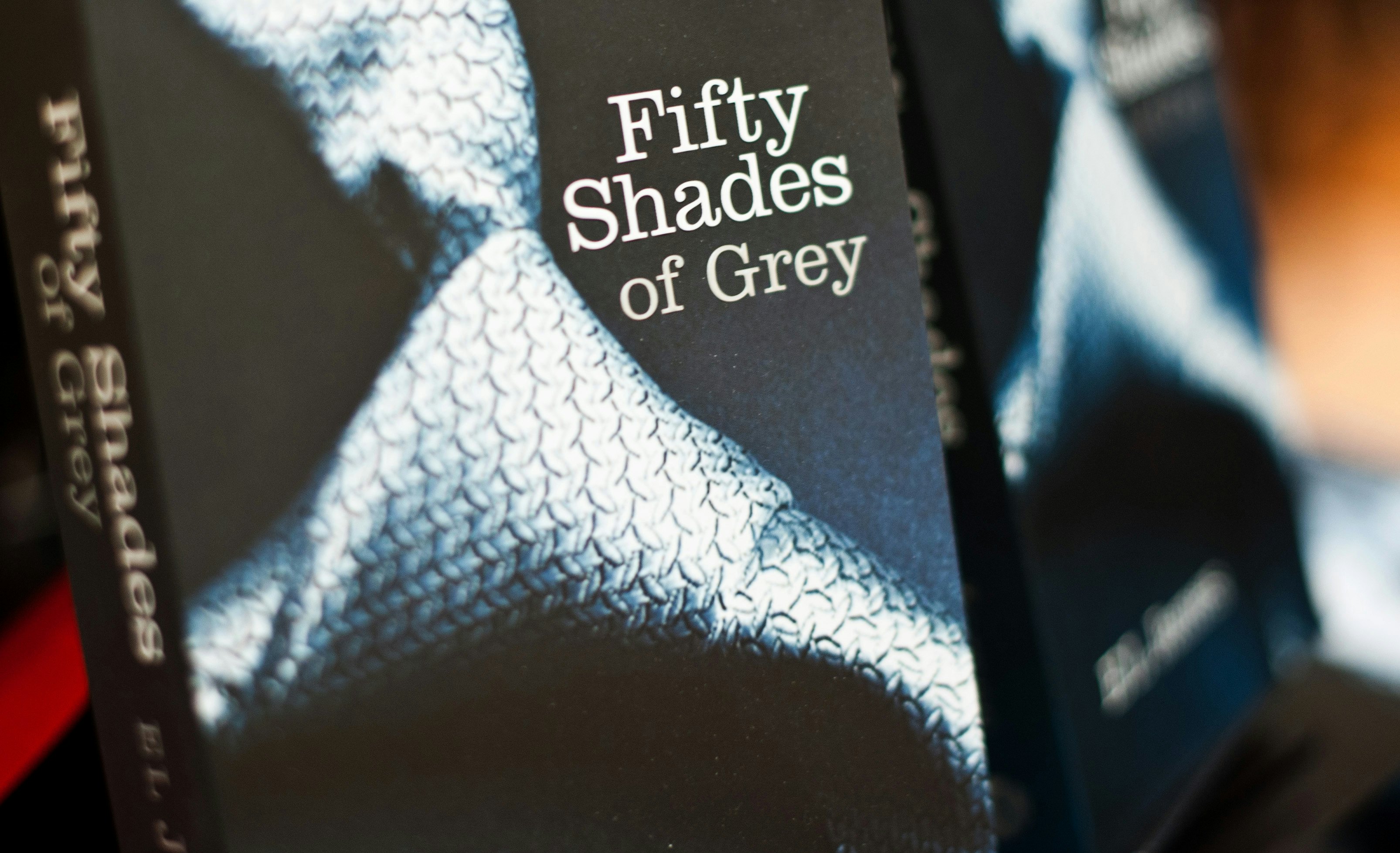 5 Things The Fifty Shades of Grey Books Get Wrong About BDSM