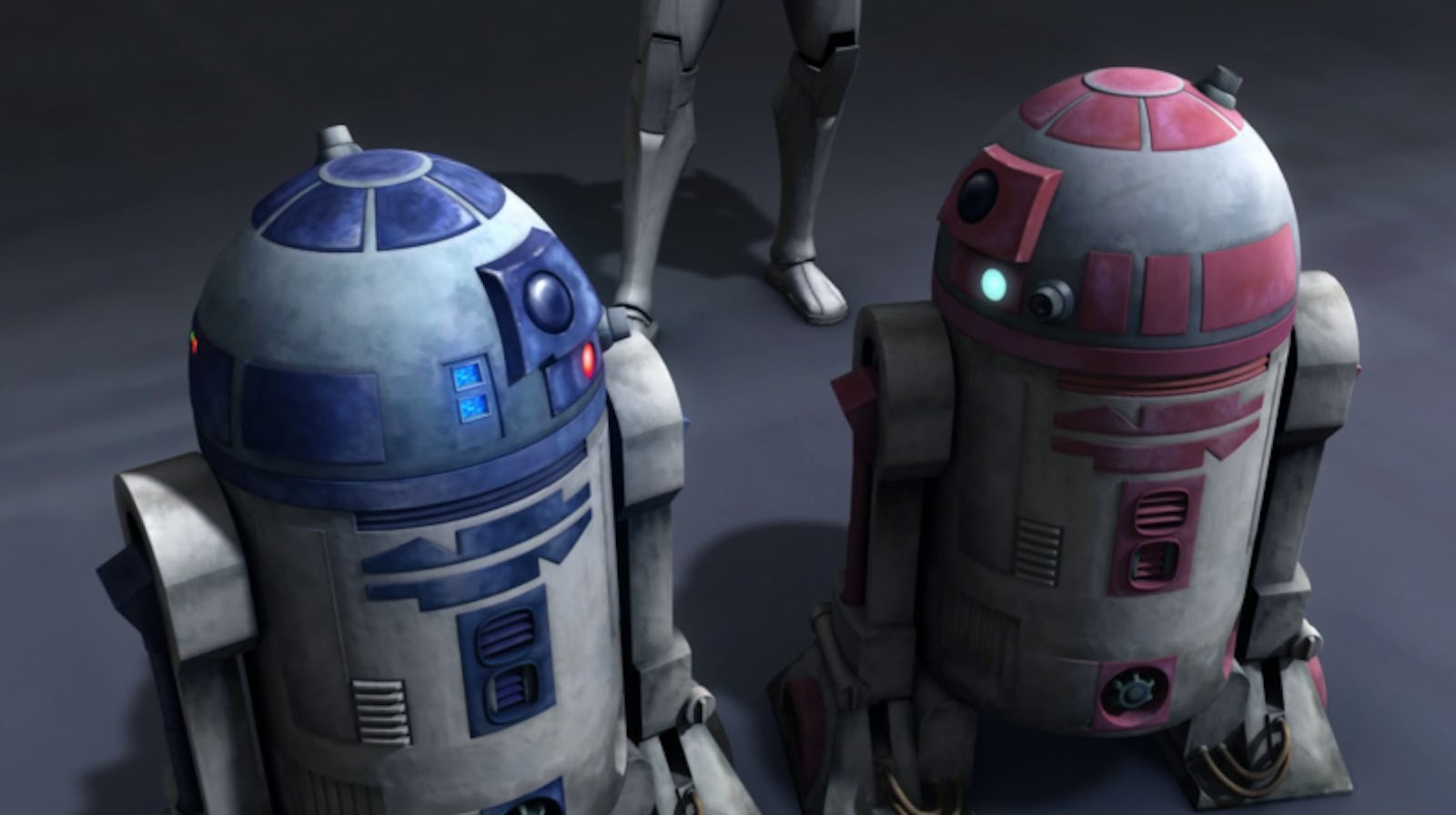 'Force Awakens' R2-KT Is A New Addition To The Series & The Pink Droid ...