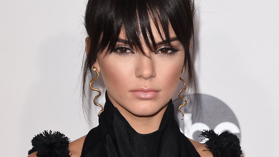 How To Create Faux Bangs Without Clip Ins So You Can Try It Out