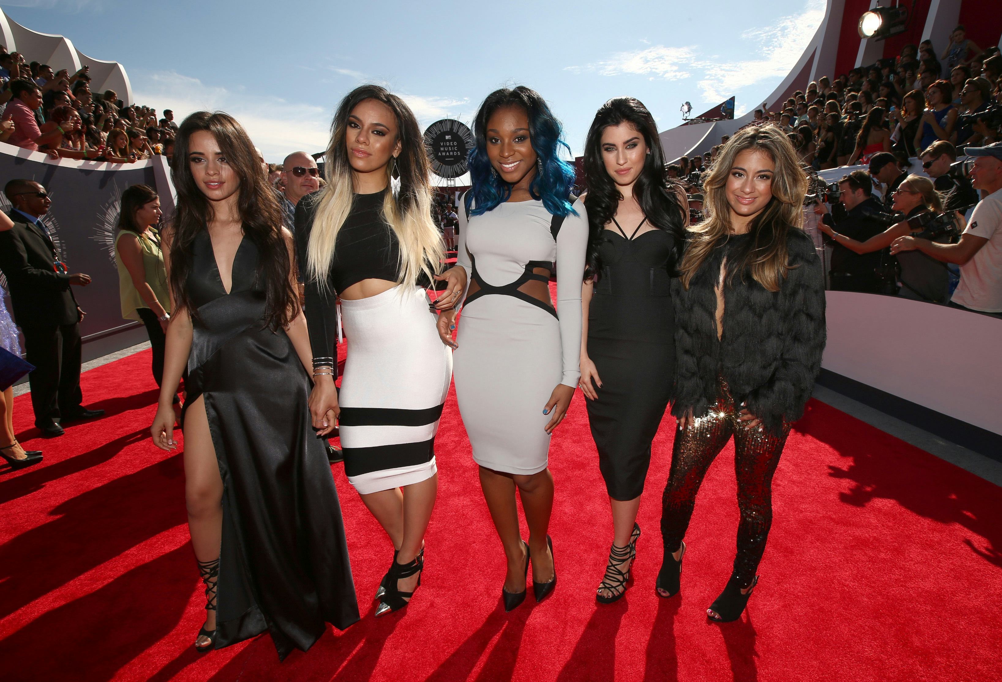 Fifth Harmony Performs At The VMAs PreShow Like The "BO"es That They