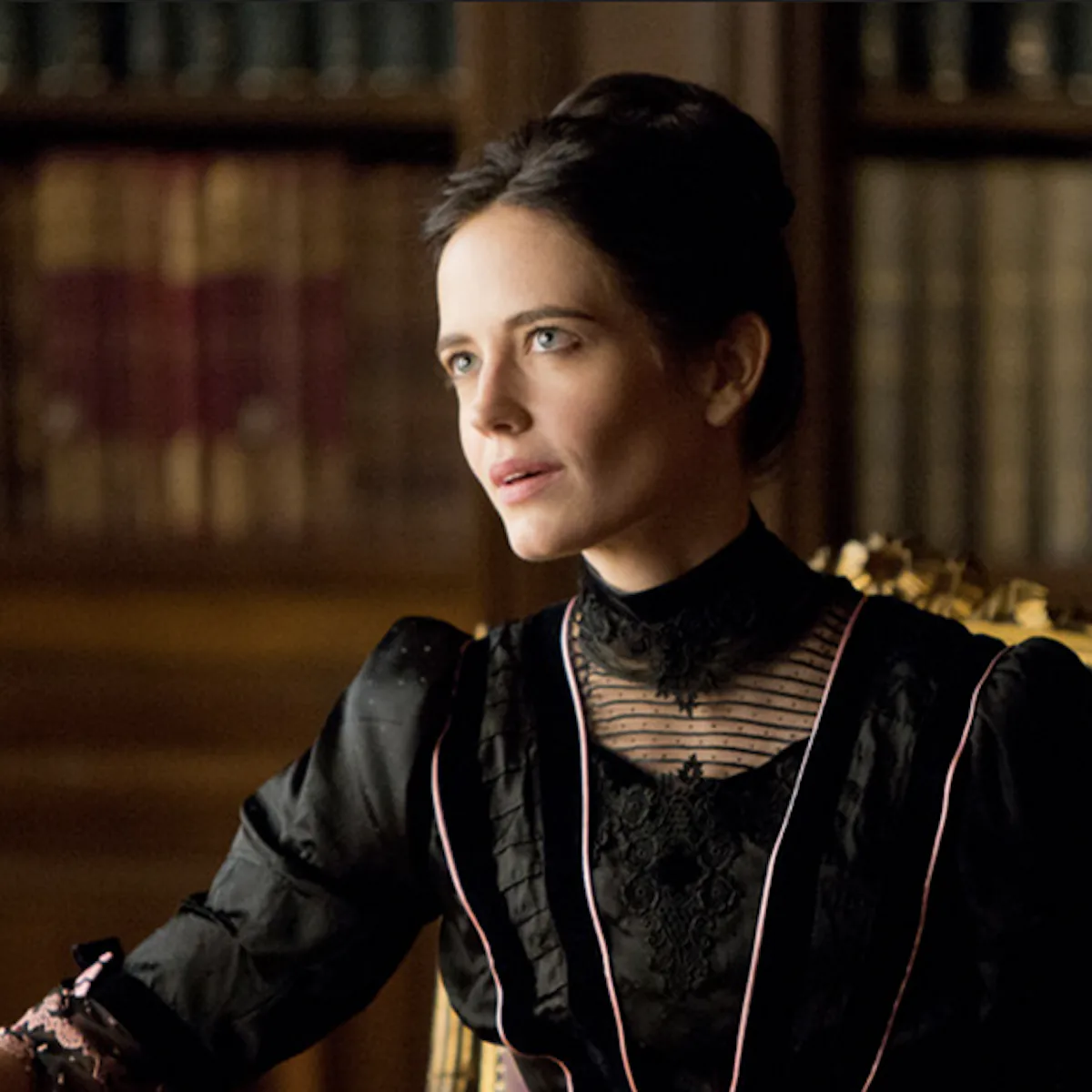 eva green penny dreadful dress Eva Green as Vanessa Ives in Penny Dreadful (2014-2016) Costume design by Gabriella Pescucci ~~ ~~ There are tremors around us, like the