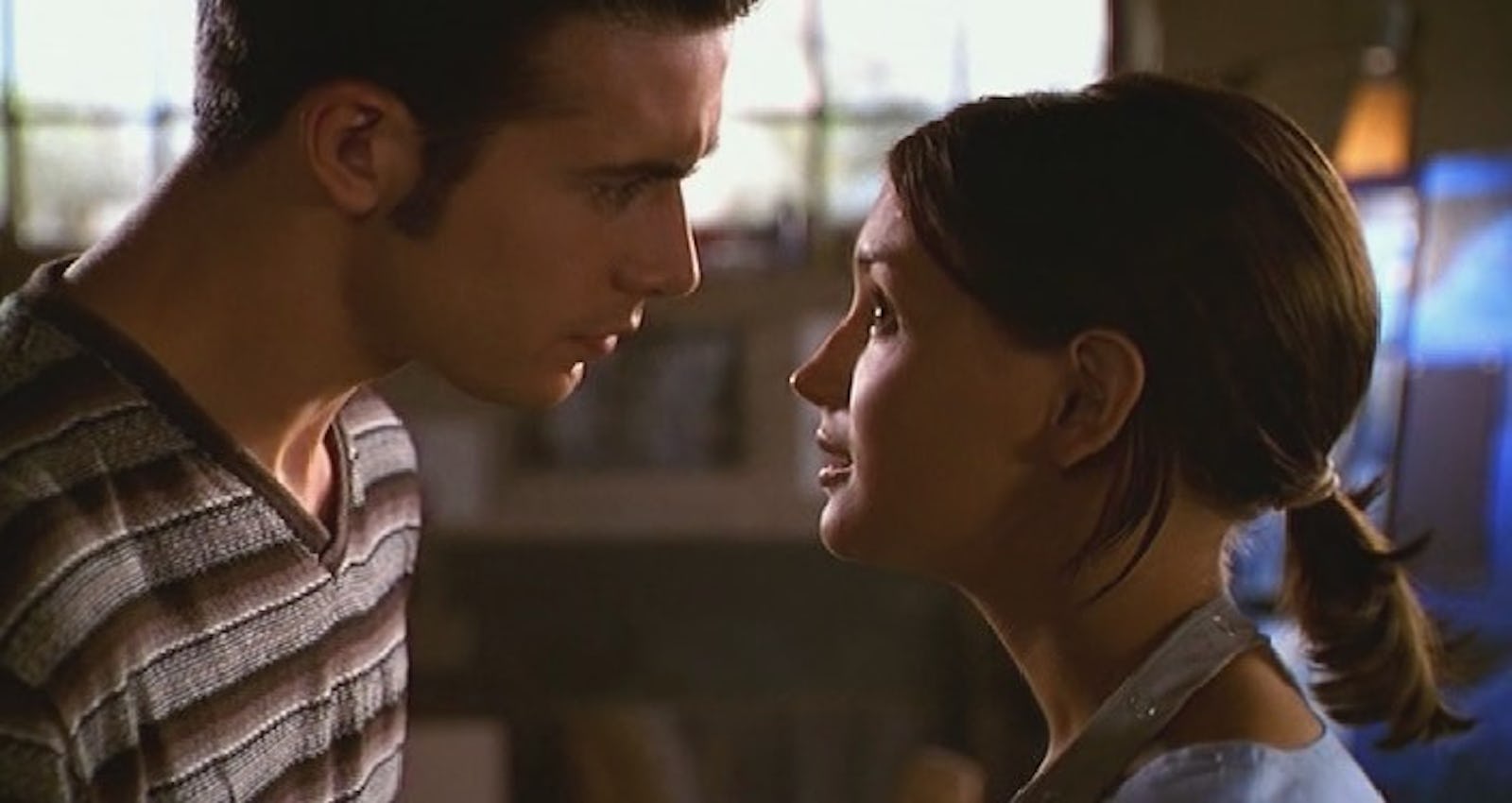 She s easy. Это всё она. Рэйчел ли Кук she's all that.