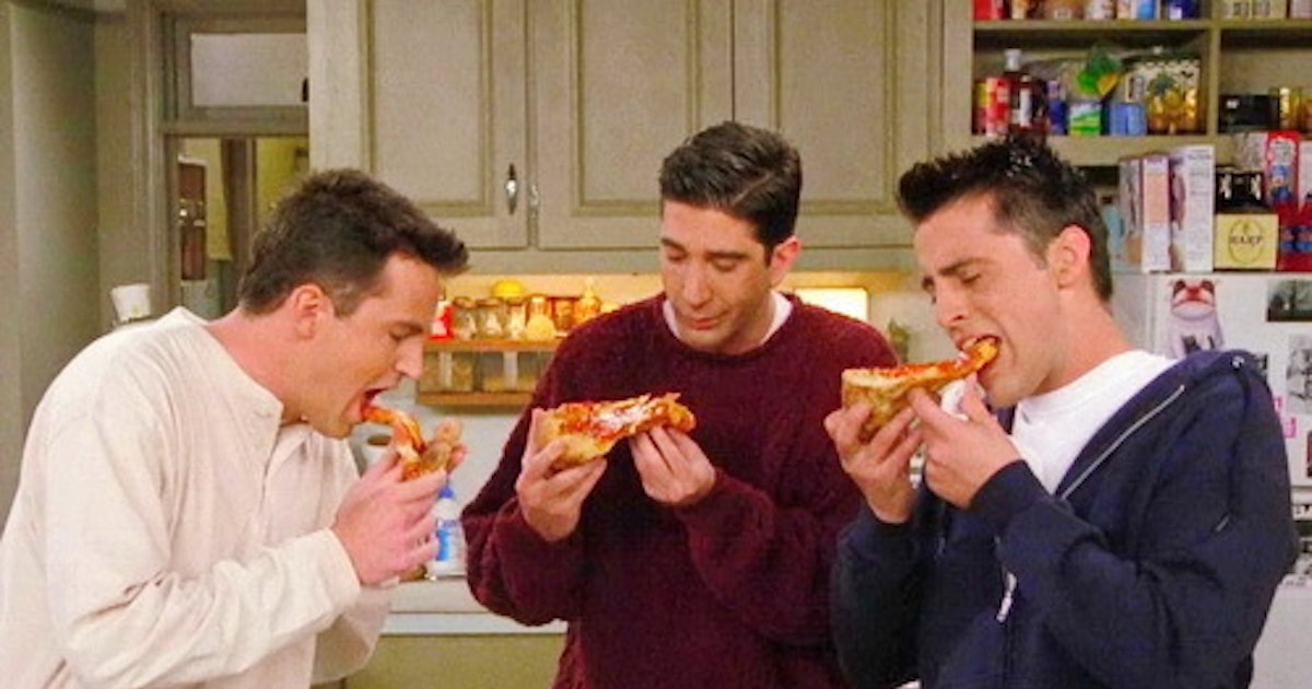 8 Times 'Friends' Was As Obsessed With Pizza As You Are
