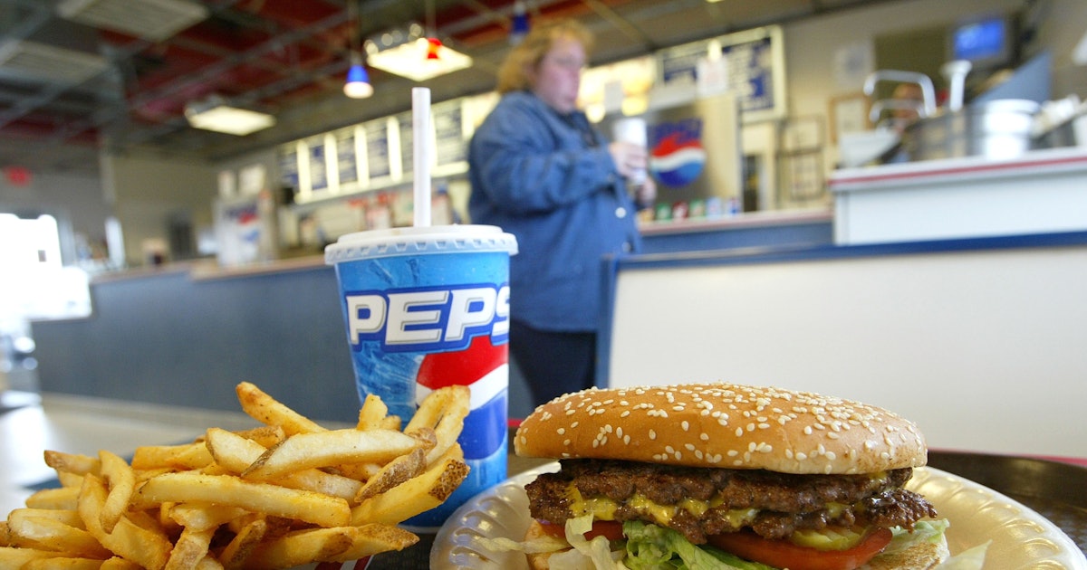 Which Fast Food Chain Has the Best Burger? Certainly Not ...