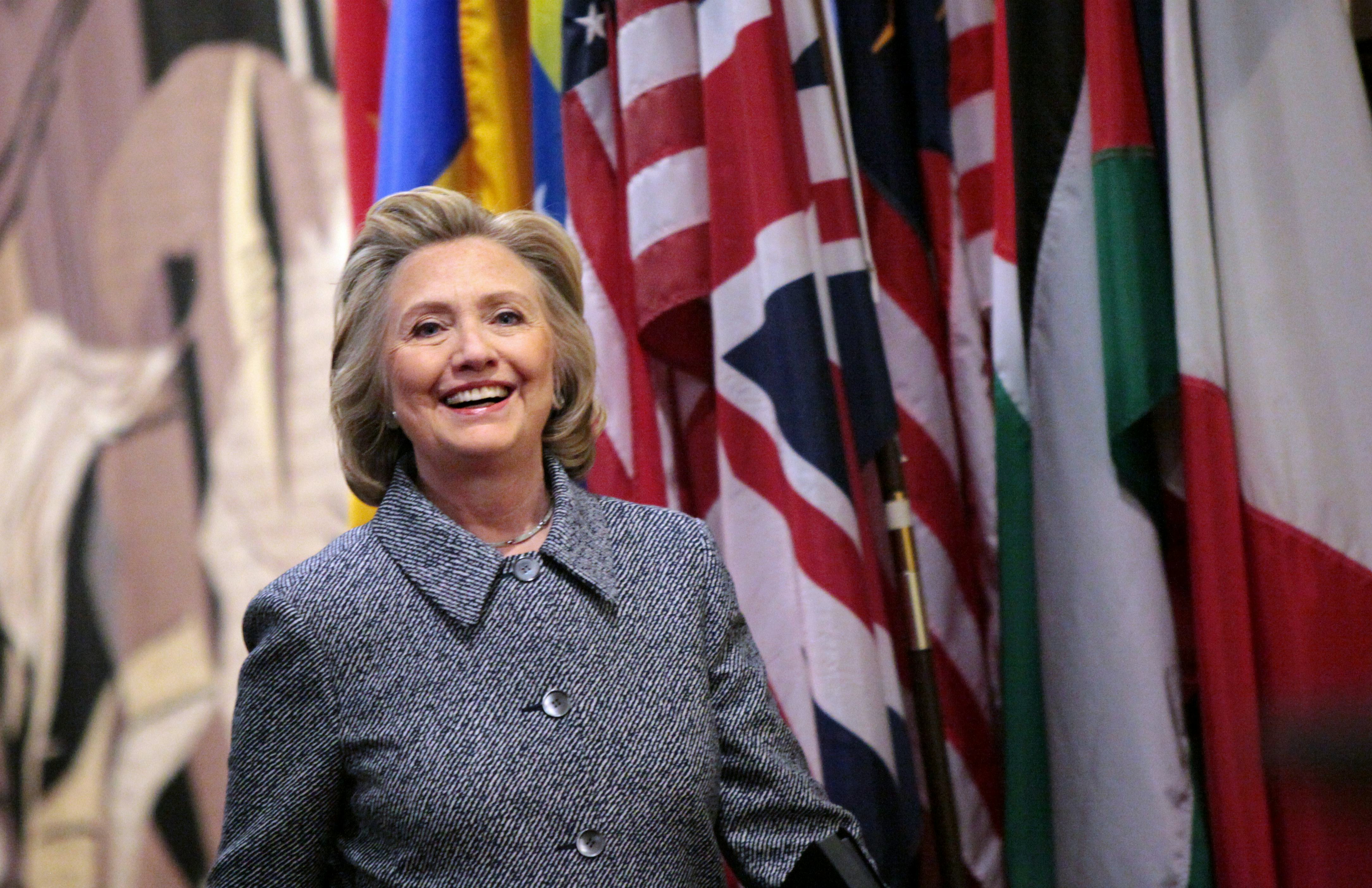 12 Hillary Clinton Accomplishments That Her 2016 Rivals Can't Match