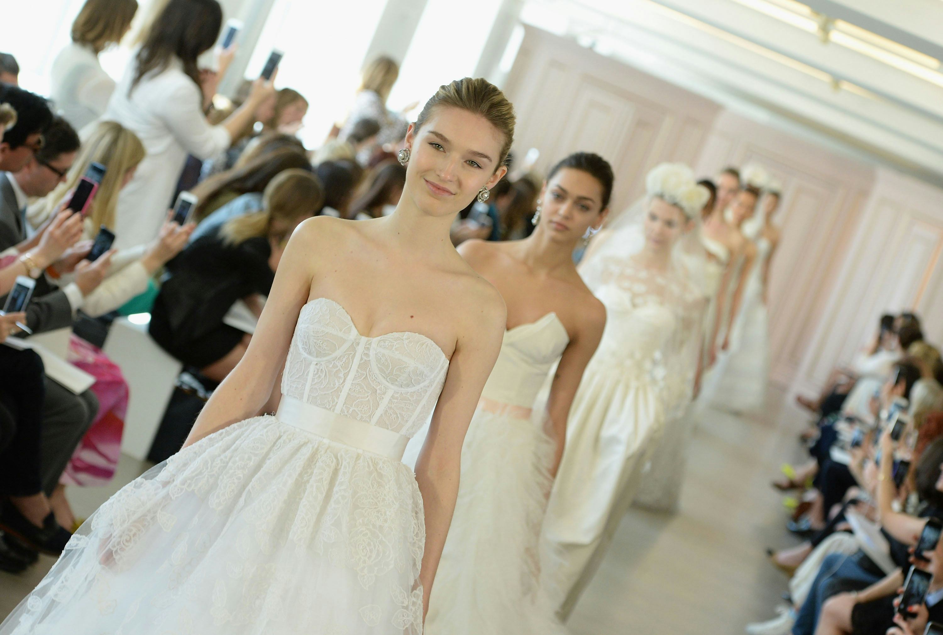 Oscar De La Renta Wedding Dress