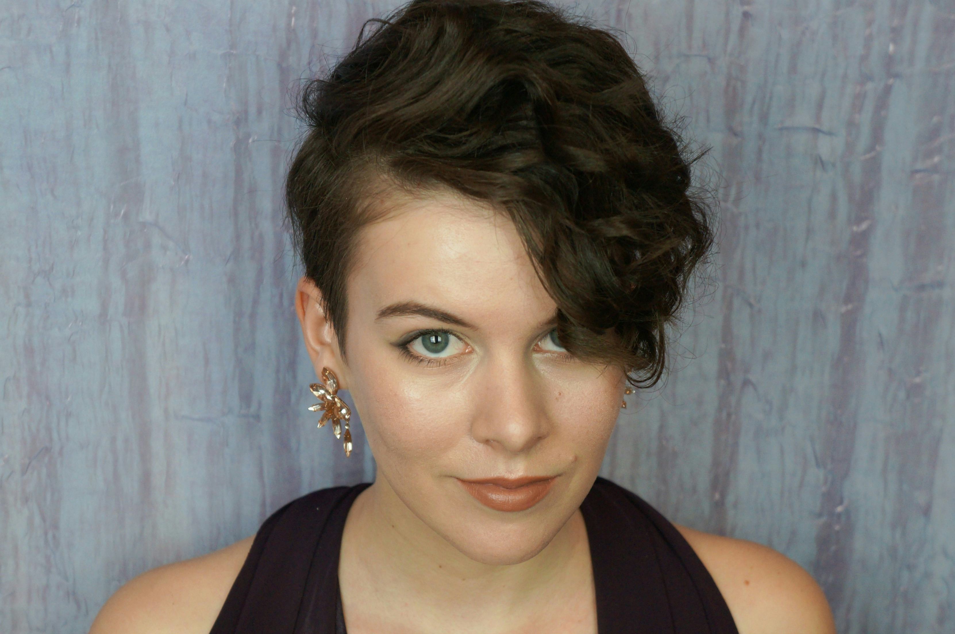 4 short hairstyles for prom that prove pixie cuts can be