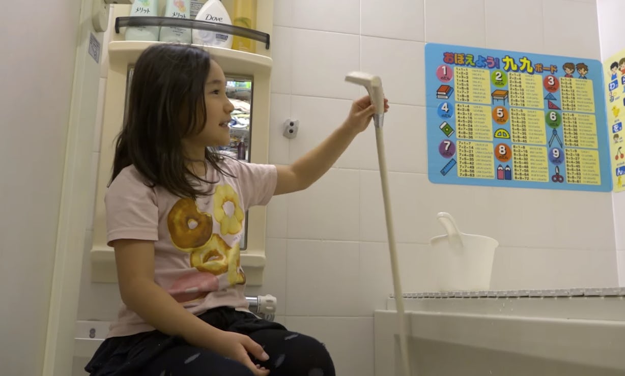 12 Things You Didn T Know About Japanese Bathrooms That Are About To Give You Mad Toilet Envy