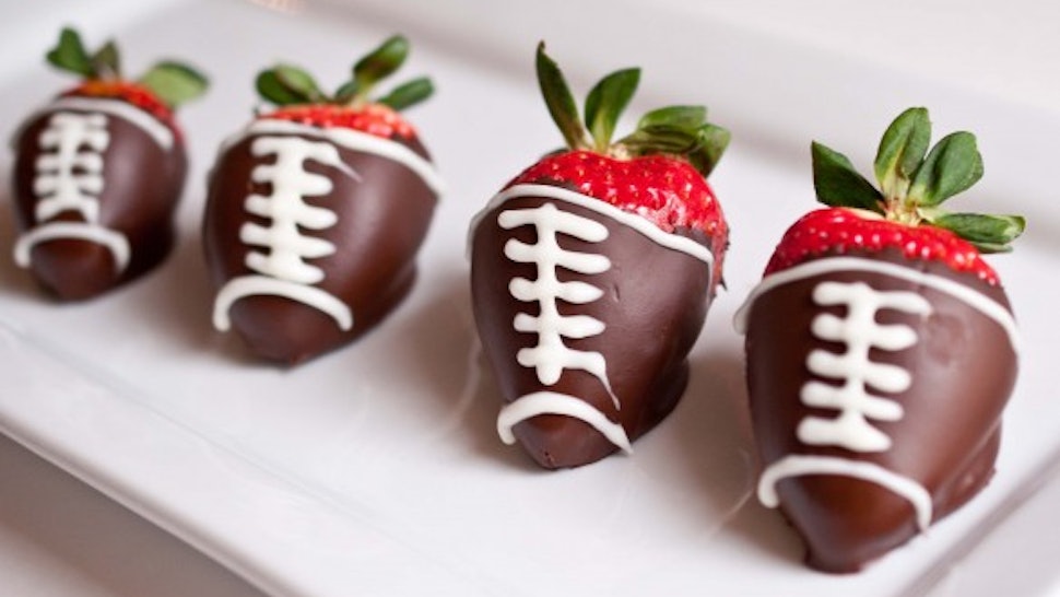 16 Super Bowl Dessert Recipes That Are So Good It Won't Matter Who Wins
