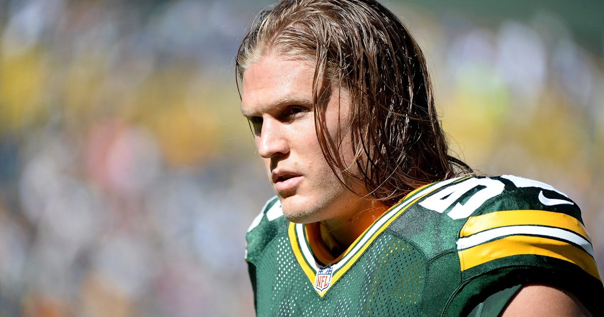 Can Clay Matthews Sing Pitch Perfect 2 Was Something The Green Bay Packer Took Very Seriously
