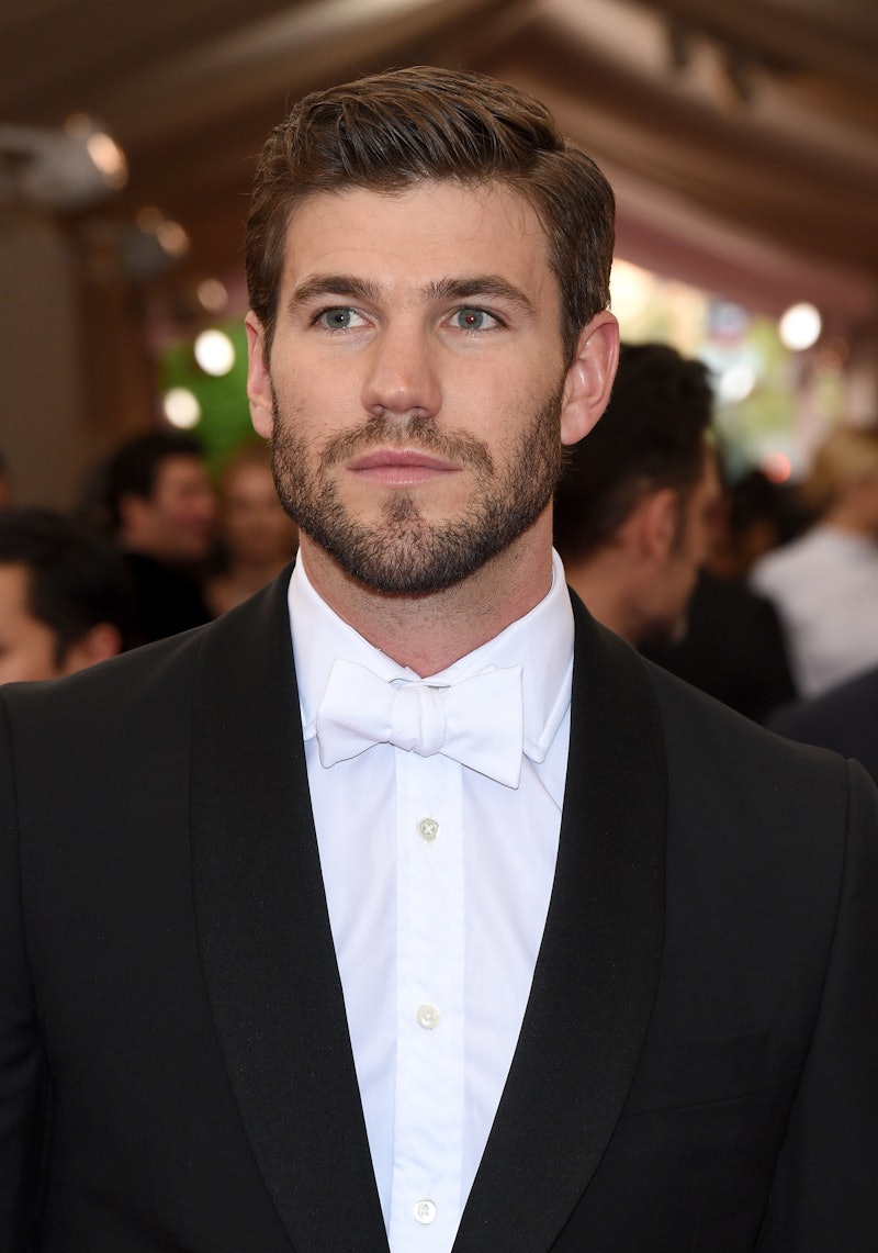 Who Is Austin Stowell Nina Dobrev Might Have A New Actor Beau Who Is All About Fun And Dolphins Photos