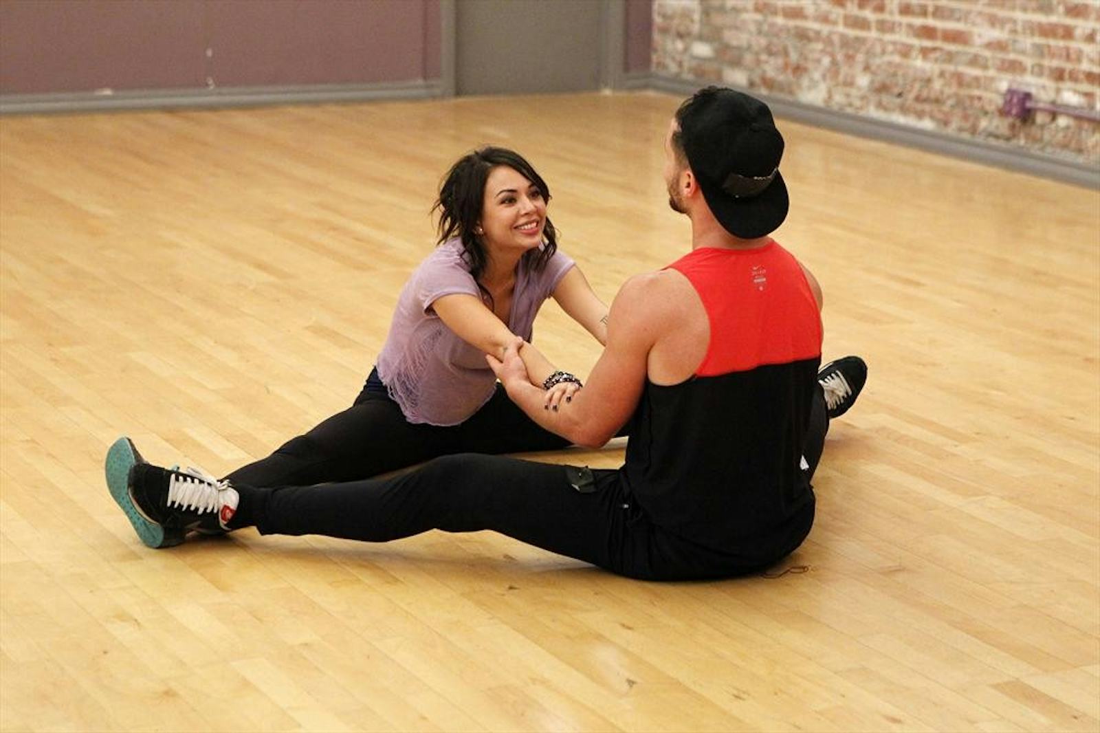 Janel Parrish And Val Chmerkovskiy Got The First Perfect Score On Dwts