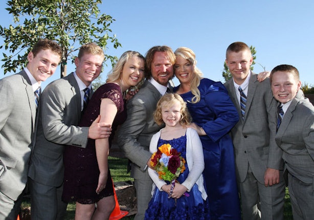 'Sister Wives' Janelle Is Feuding with Another Wife, But Which One ...