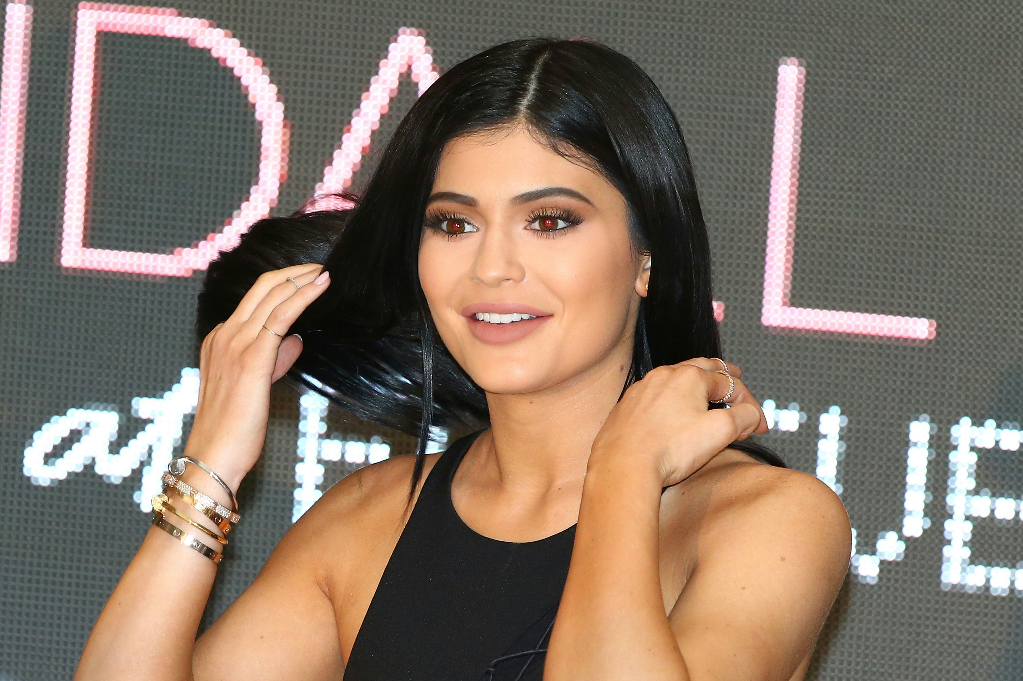 Where To Buy Kylie Jenner's Makeup Line So You Can Be Prepared To Shop