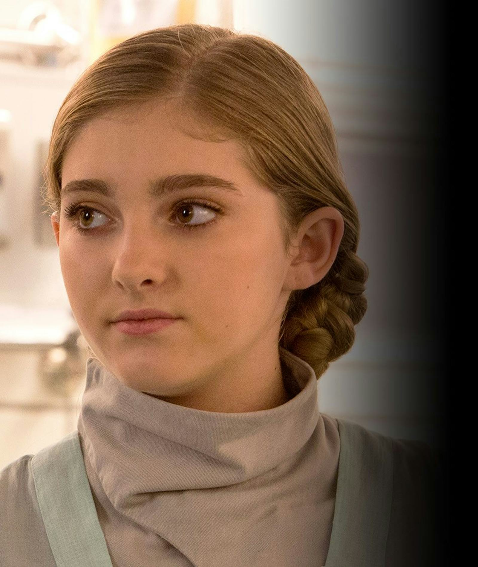 Will Prim Die in 'Mockingjay Part 1'? 8 Theories About How The Scene ...