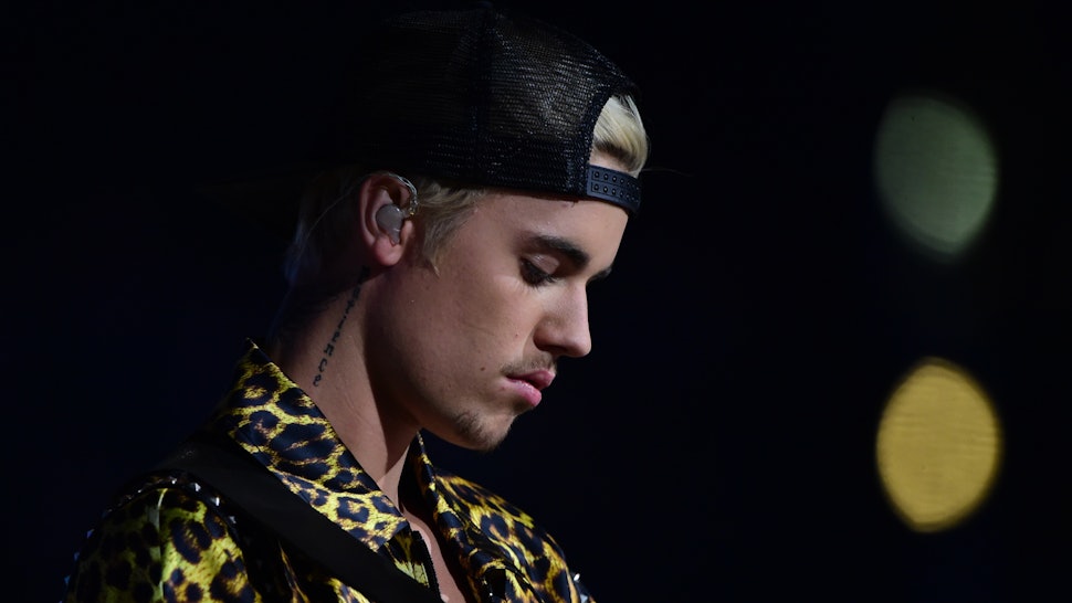 Justin Bieber's 2016 Grammys Performance Of Justin Bieber's 2016 Grammys Performance Of
