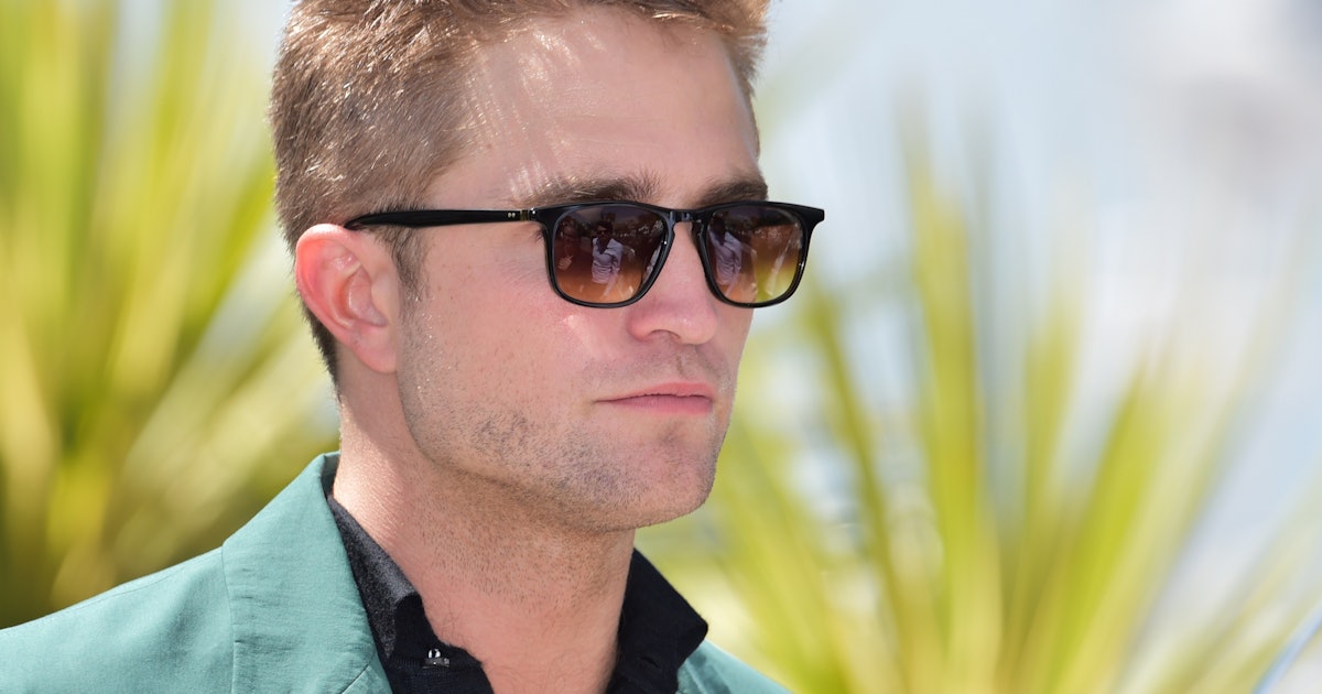 11 Old Robert Pattinson Modeling Pictures That Range From Adorable To