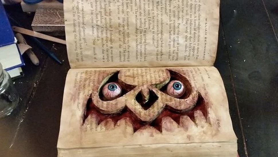 6 Cheap Halloween Decorations You Can Diy That Will Totally Creep