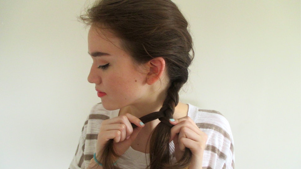 How To French Braid Your Hair In 6 Steps Because This Is One