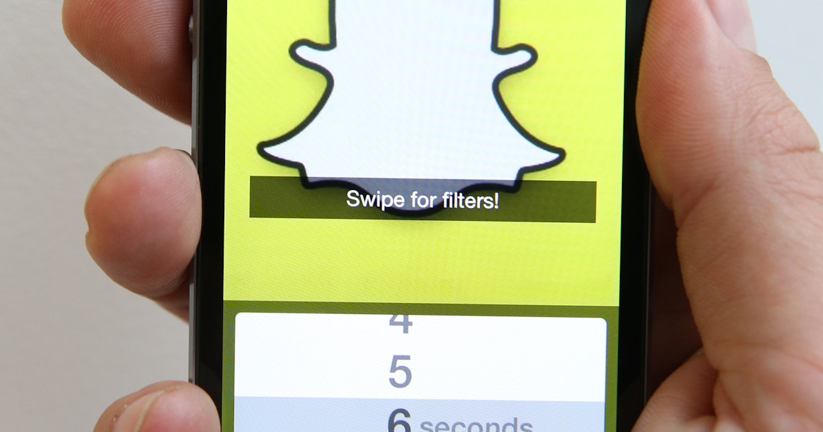 5 Snapchat Update Features You Missed While You Were Busy Video Chatting