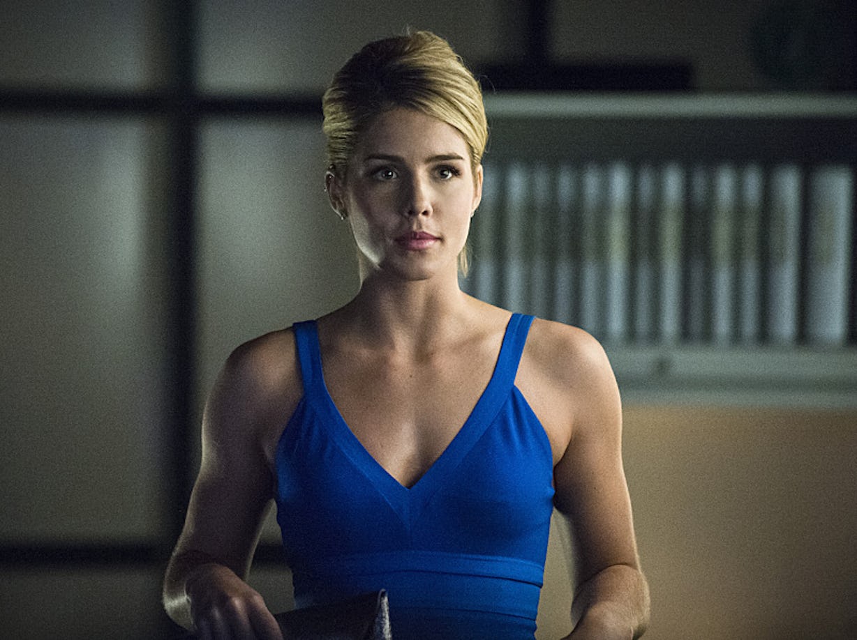 Why Arrow Cant And Shouldnt Kill Off Felicity Smoak