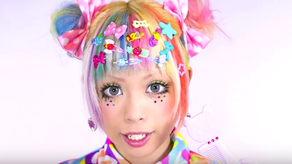 11 Ways To Wear Double Buns Inspired By Beauty Youtubers