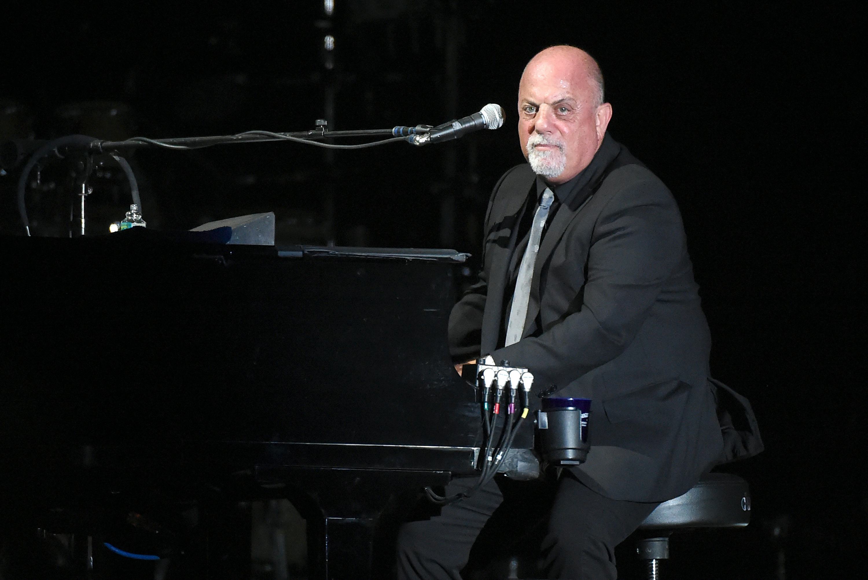 Piano man billy joel image