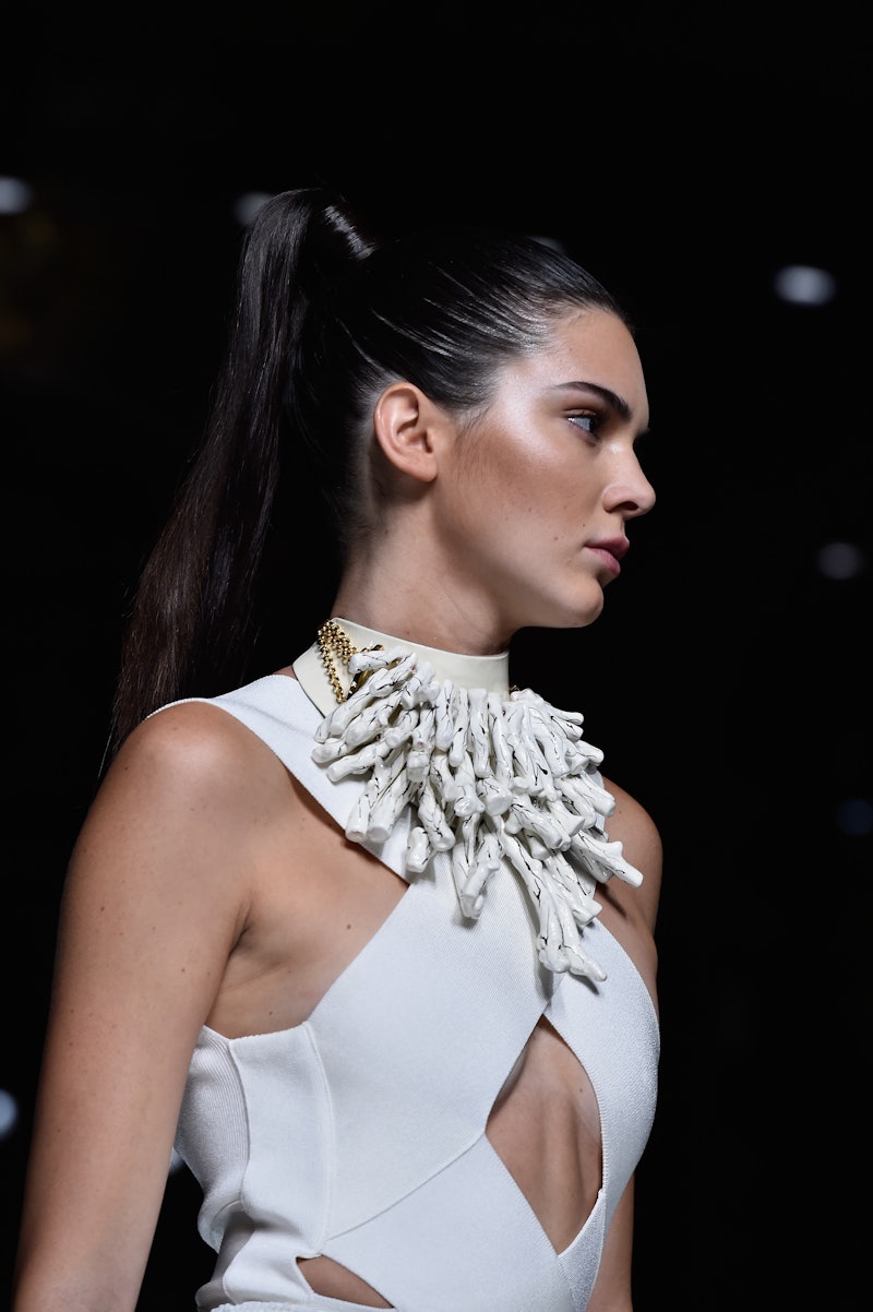 Get Kendall Jenner's Top Knot With These 7 Tutorials — VIDEOS