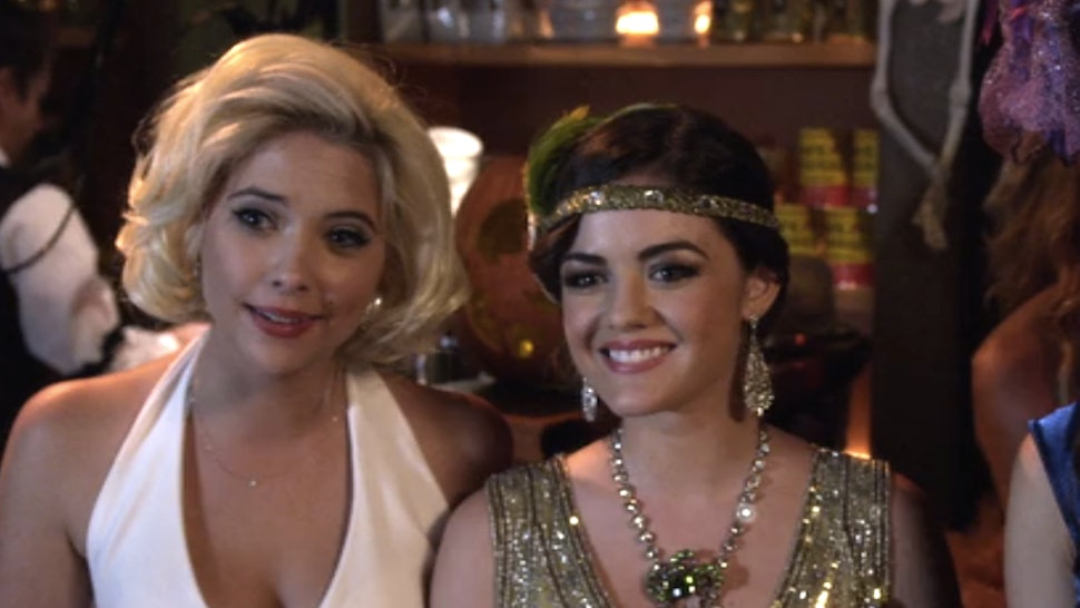 8 Pretty Little Liars Halloween Ghost Train Moments You