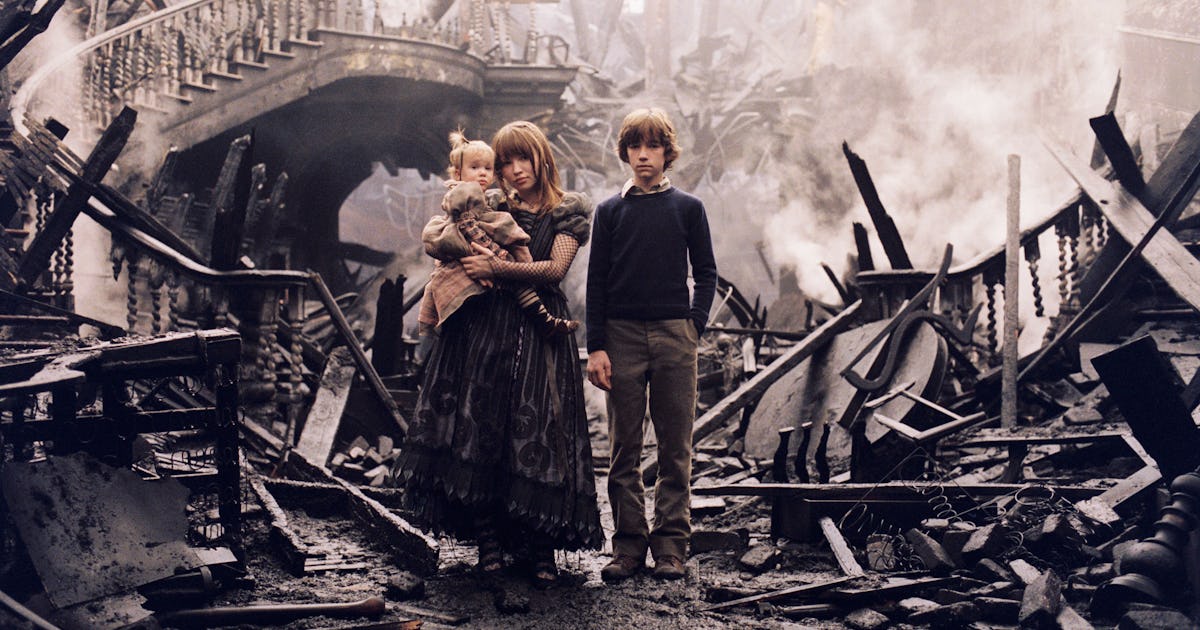 The Series of Unfortunate Events Books, Ranked By How Unfortunate They Are