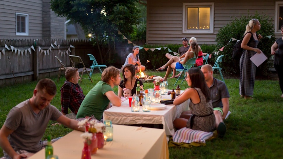 9 Barbecue Party Ideas To Help You Kick Off Summer Right