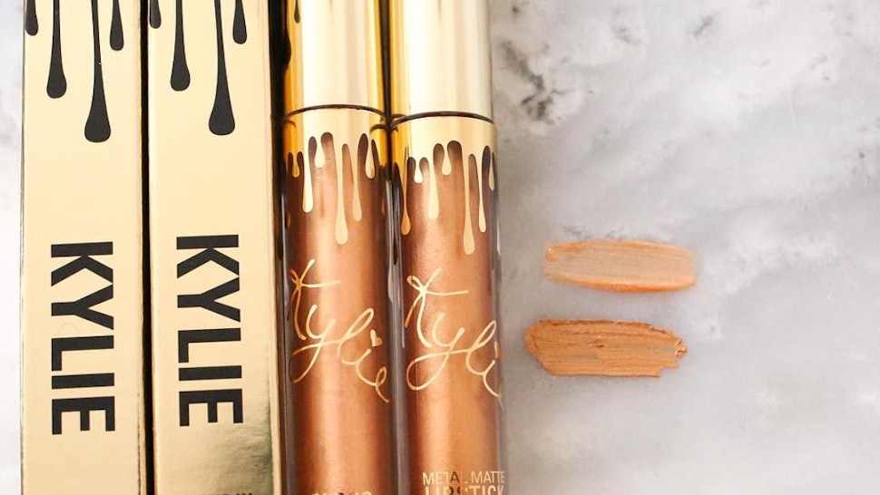 Whats The Difference Between Kylie Jenners Birthday Edition Poppin