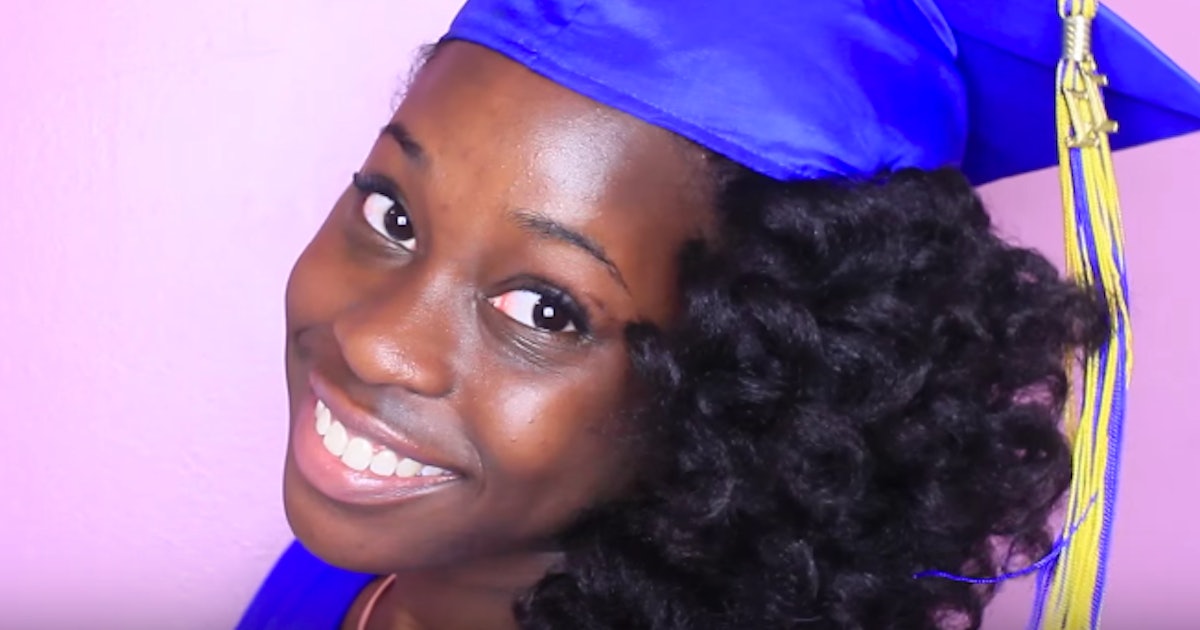 11 Graduation Photo Hair Ideas To Rock With Or Without Your Cap