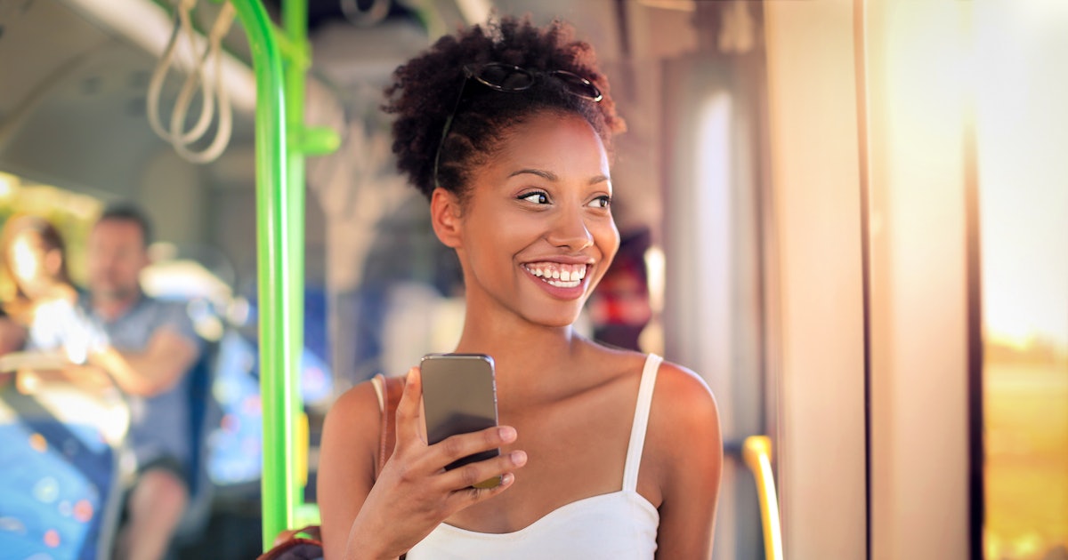 How to Spot an Online Dating Scammer - wikiHow online dating summer