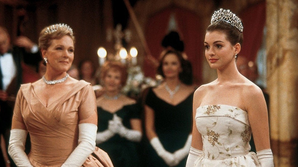 11 Early 2000s Prom Icons From Our Favorite Teen Movies Tv Shows