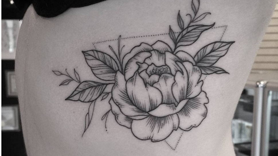 11 Classic Tattoos For People Who Don T Want Anything Trendy