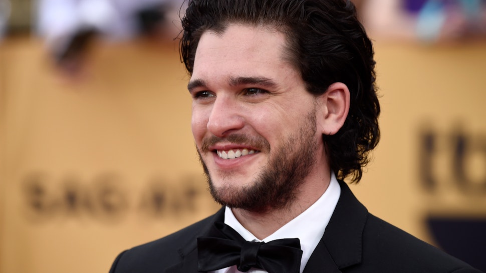 Kit Harington Doesn T Get Why You Care So Much About His Beard