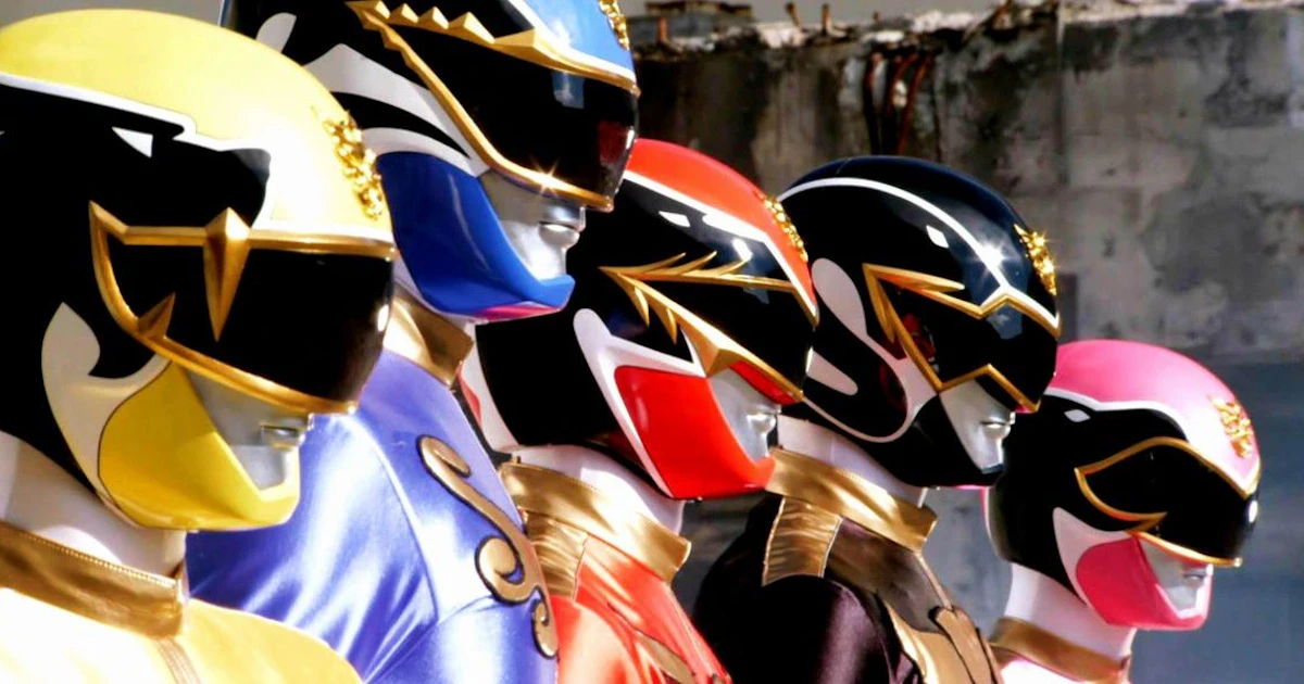 The New ‘Power Rangers’ Costumes Look Like Iron Man Designed Them & It ...