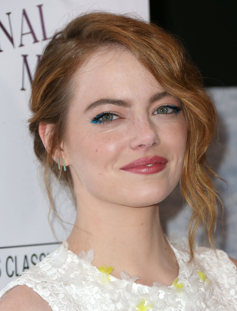 Emma Stone's Short Brown Hair Is A Drastic New Look For The Typically ...
