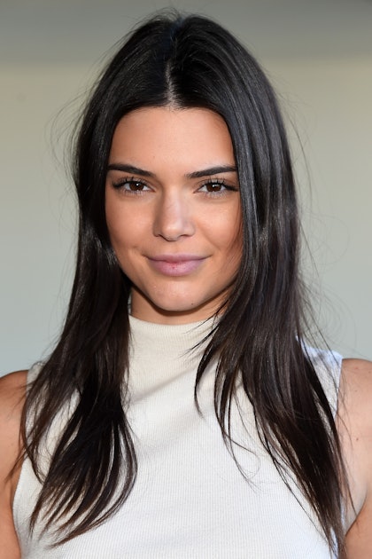 Kendall Jenner's Awesome Face Mask Idea Proves That She's A True Style ...