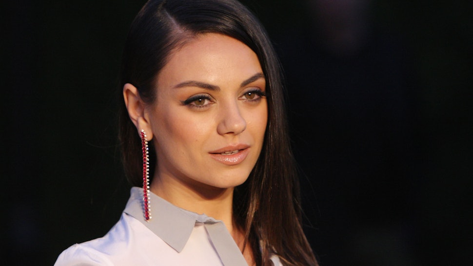 Is Mila Kunis Short Hair Real The Expectant Mom Is Rocking A New