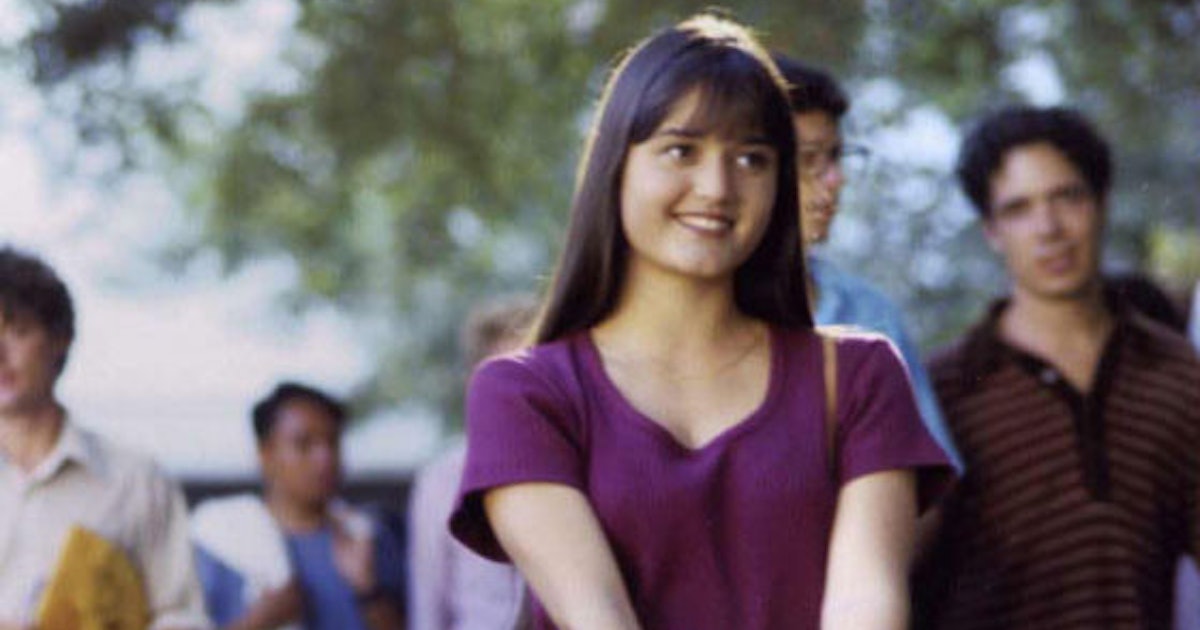 18 Shows Every Romantic Should Watch On Netflix 18 Shows Every Romantic Should Watch On Netflix