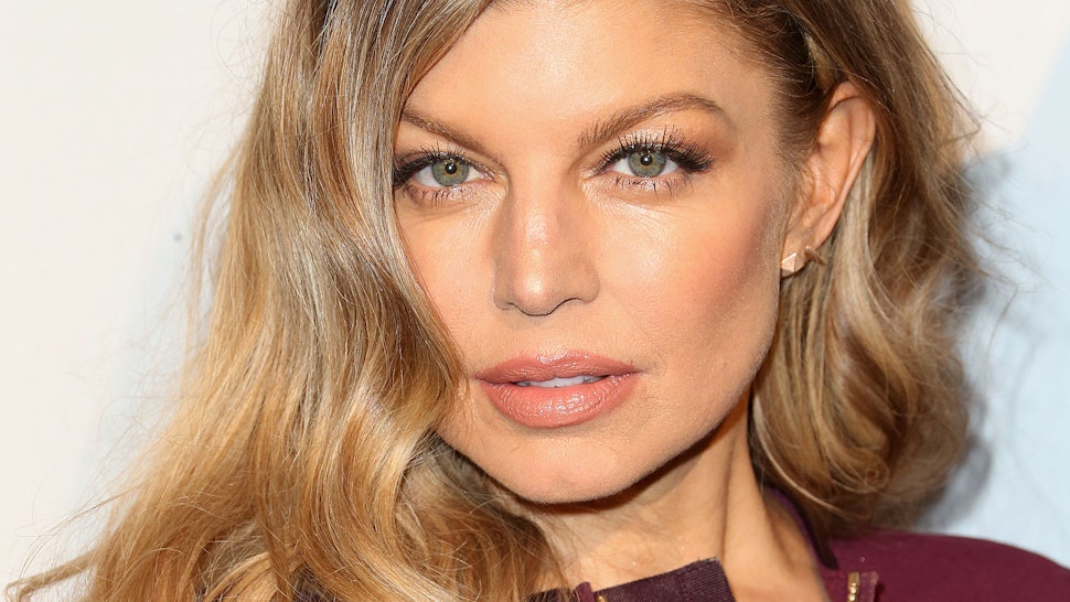 Fergie S Lob Haircut Is Her Most Dramatic Change Up Yet Photos