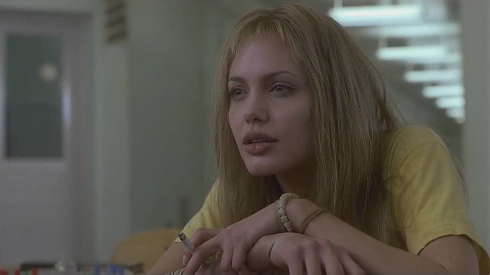 11 Angelina Jolie Outfits From The 90s Early 00s That D Still